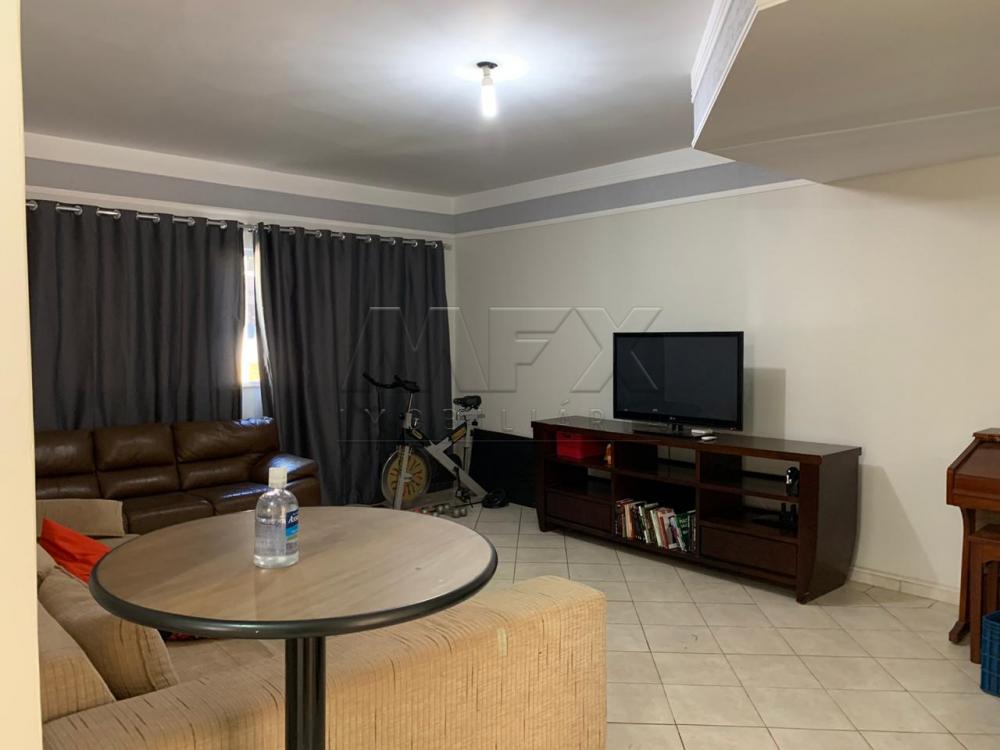 Comprar Casa / Condomínio em Bauru R$ 750.000,00 - Foto 2 Comprar Casa / Condomínio em Bauru R$ 750.000,00 - Foto 2