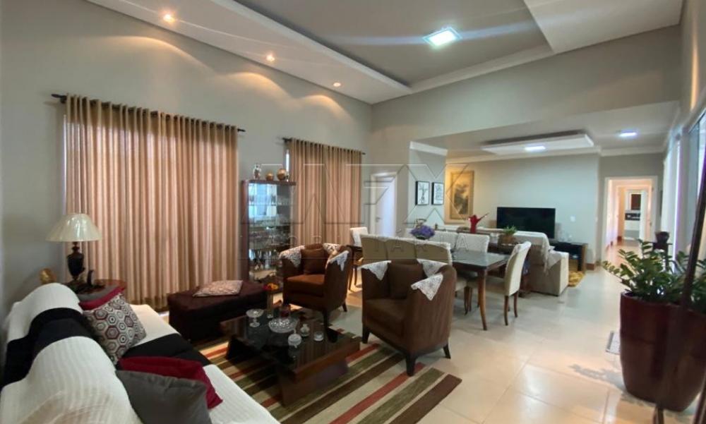 Comprar Casa / Condomínio em Bauru apenas R$ 1.400.000,00 - Foto 2 Comprar Casa / Condomínio em Bauru apenas R$ 1.400.000,00 - Foto 2