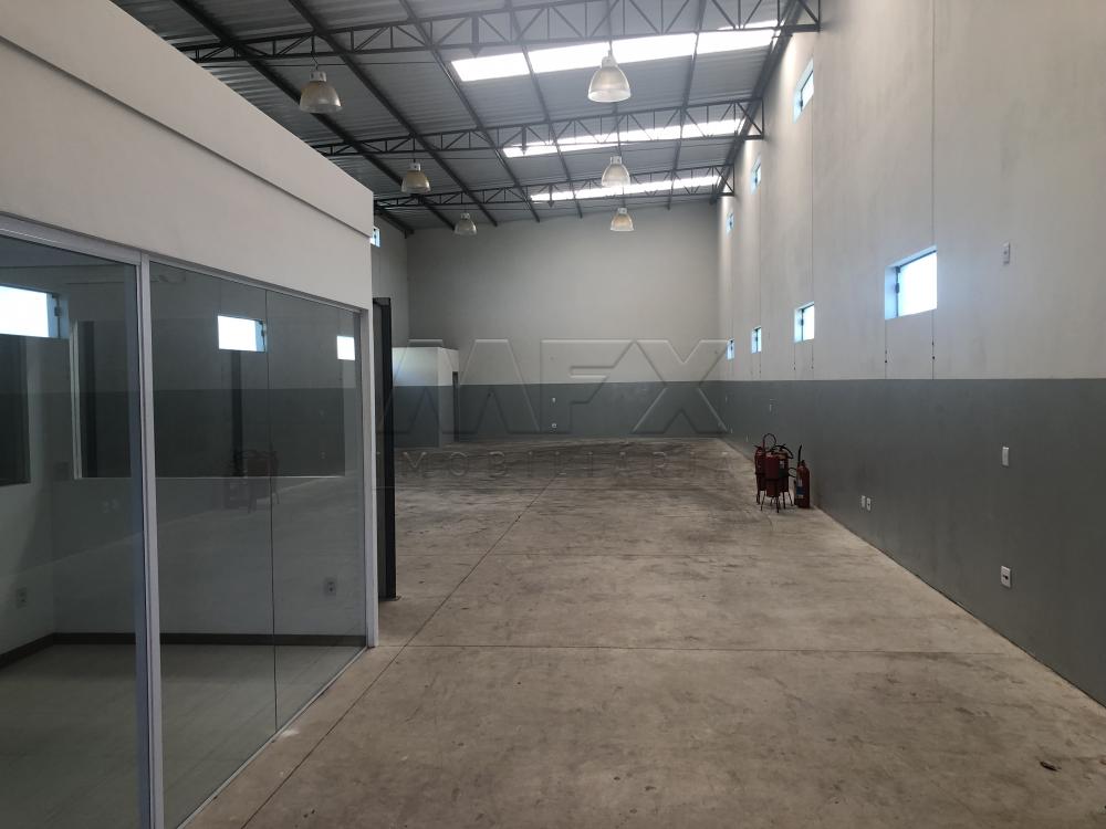 Alugar Comercial / Galpão em Bauru apenas R$ 4.800,00 - Foto 1 Alugar Comercial / Galpão em Bauru apenas R$ 4.800,00 - Foto 1