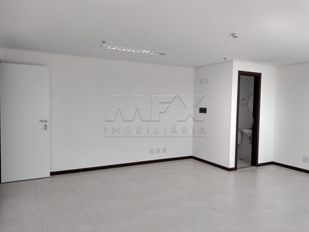 Alugar Comercial / Sala em Bauru R$ 1.500,00 - Foto 3 Alugar Comercial / Sala em Bauru R$ 1.500,00 - Foto 3