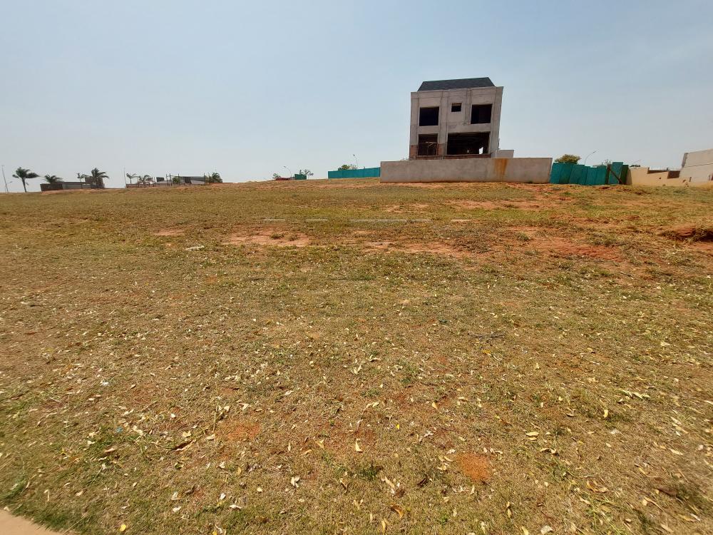 Comprar Terreno / Condomínio em Bauru R$ 600.000,00 - Foto 1