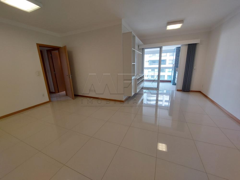 Comprar Apartamento / Padrão em Bauru R$ 810.000,00 - Foto 4
