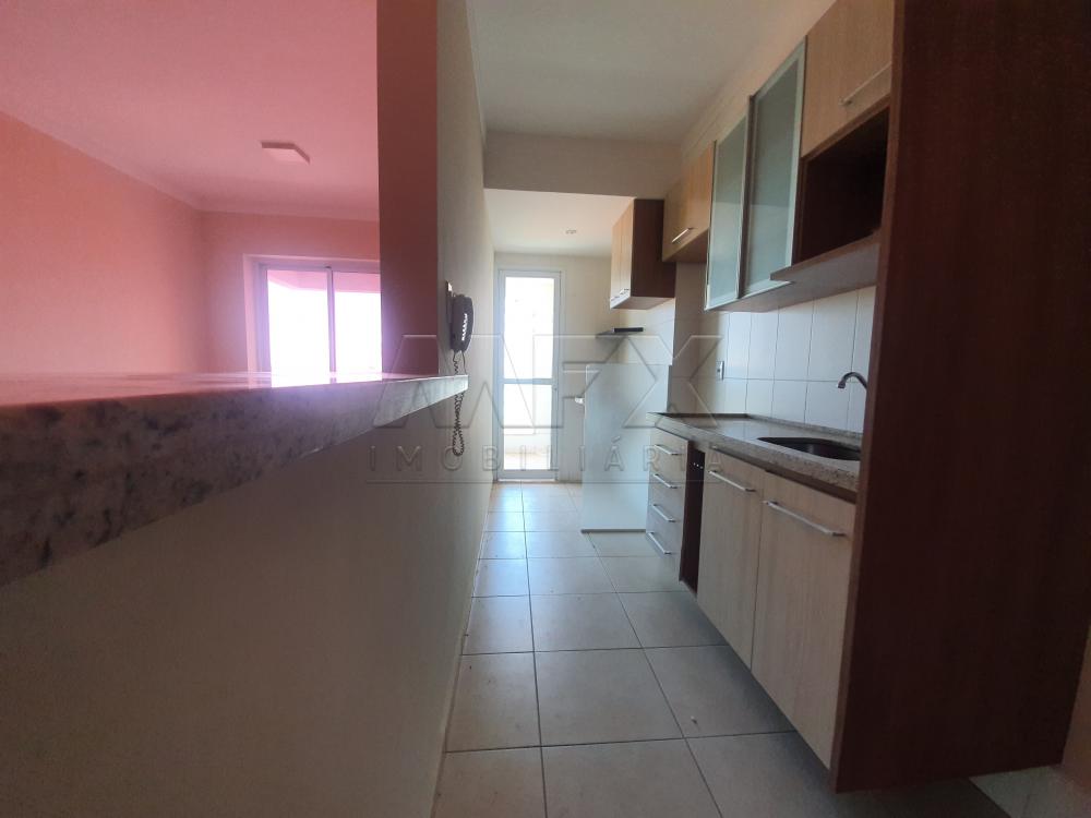 Alugar Apartamento / Padrão em Bauru R$ 1.500,00 - Foto 1