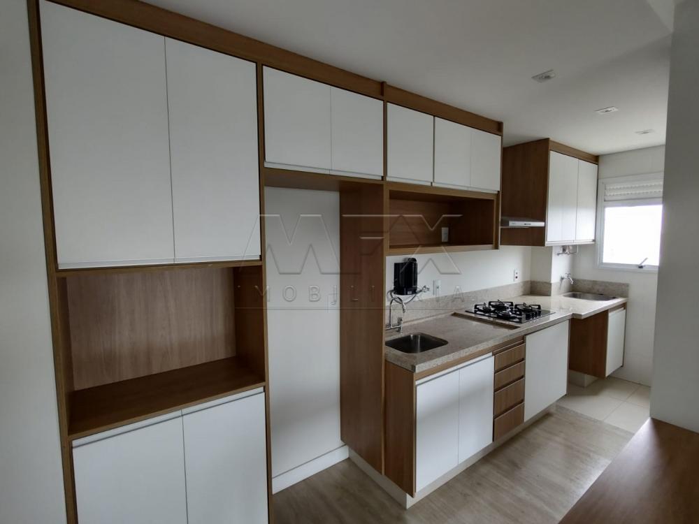 Alugar Apartamento / Padrão em Bauru R$ 1.950,00 - Foto 3