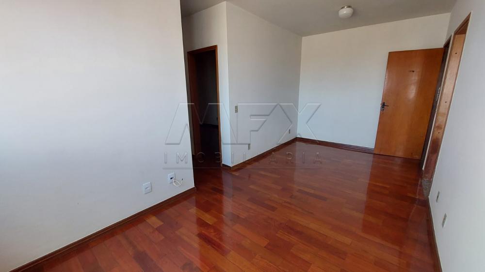 Comprar Apartamento / Padrão em Bauru R$ 225.000,00 - Foto 3