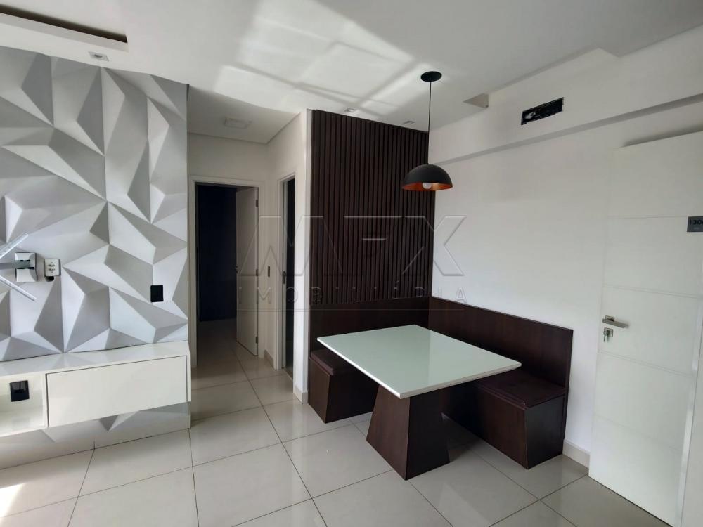 Alugar Apartamento / Padrão em Bauru R$ 1.900,00 - Foto 2