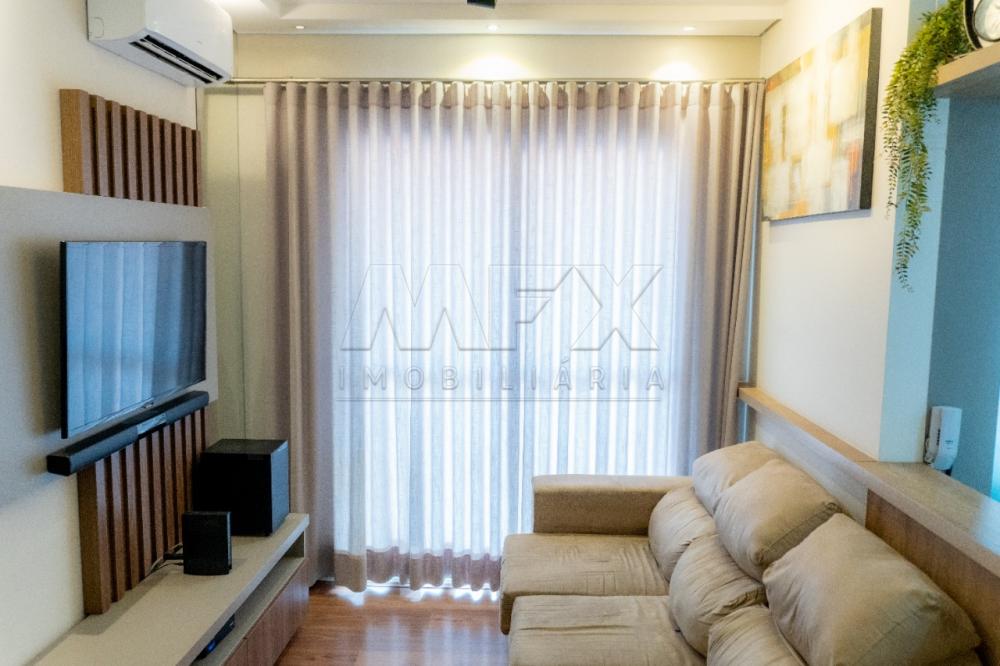 Comprar Apartamento / Padrão em Bauru R$ 390.000,00 - Foto 2