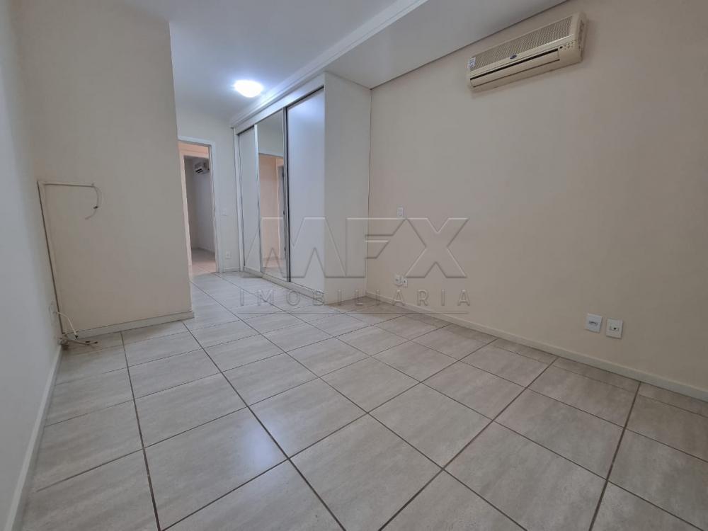 Alugar Apartamento / Padrão em Bauru R$ 3.200,00 - Foto 7
