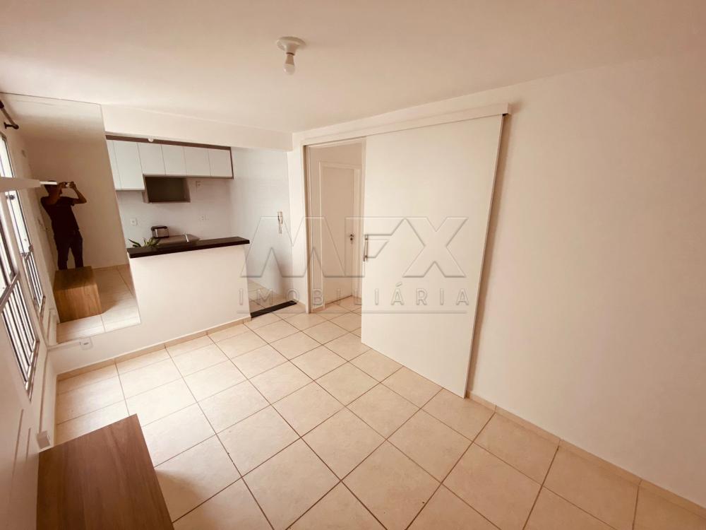 Alugar Apartamento / Padrão em Bauru R$ 1.100,00 - Foto 4