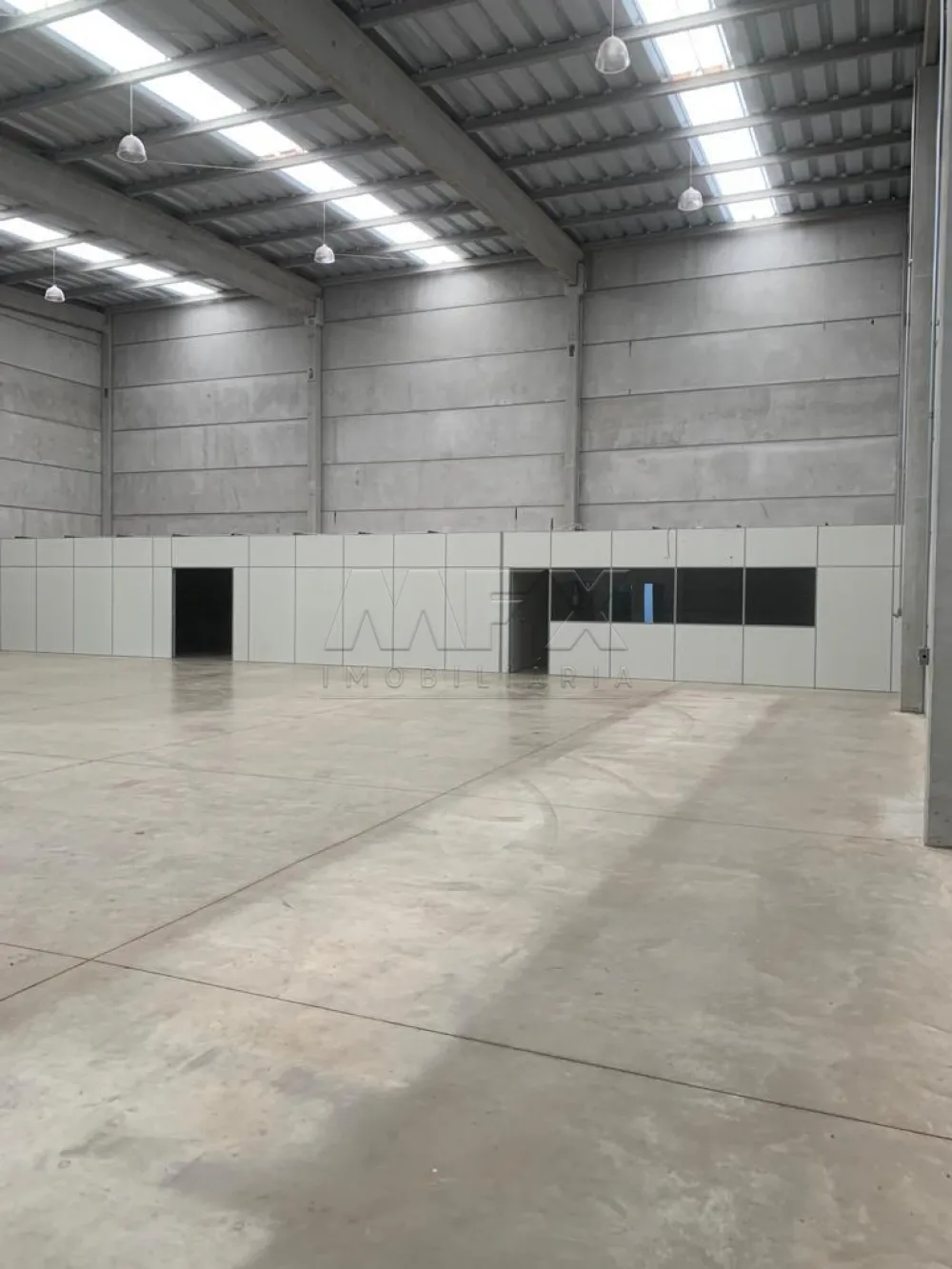 Alugar Comercial / Galpão em Bauru R$ 11.000,00 - Foto 2