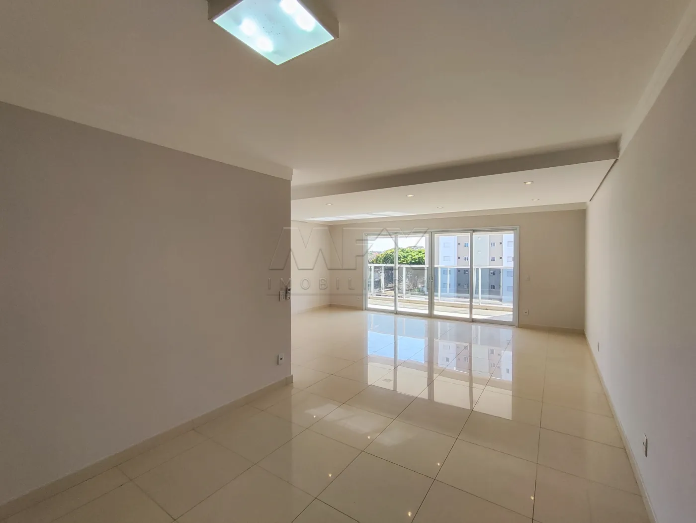 Alugar Apartamento / Padrão em Bauru R$ 6.000,00 - Foto 2