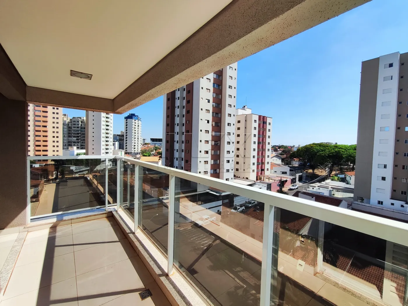 Alugar Apartamento / Padrão em Bauru R$ 6.000,00 - Foto 13