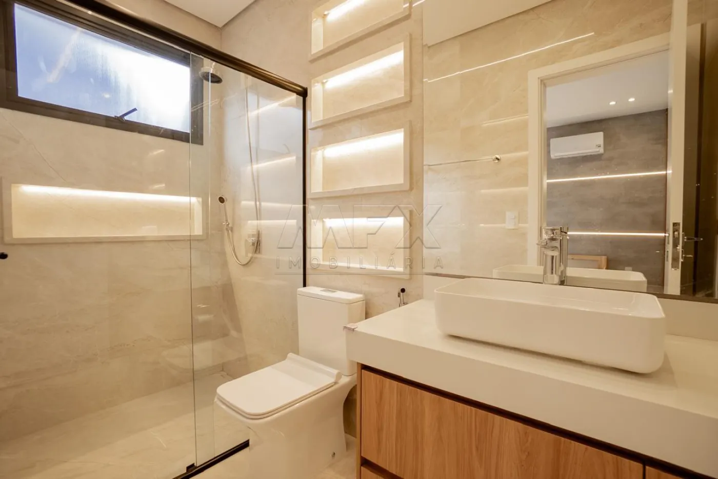 Comprar Apartamento / Padrão em Piratininga R$ 1.600.000,00 - Foto 7