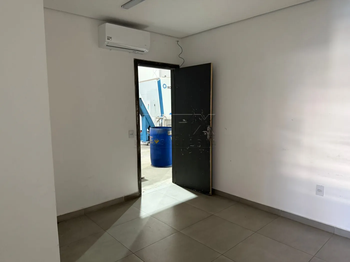 Alugar Comercial / Galpão em Bauru R$ 9.600,00 - Foto 8