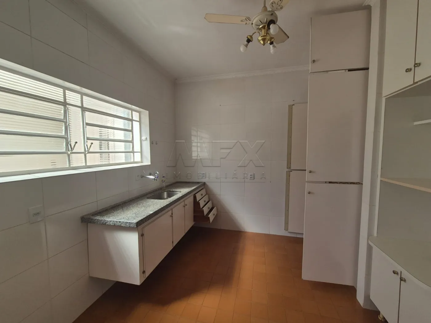 Alugar Casa / Sobrado em Bauru R$ 3.000,00 - Foto 6