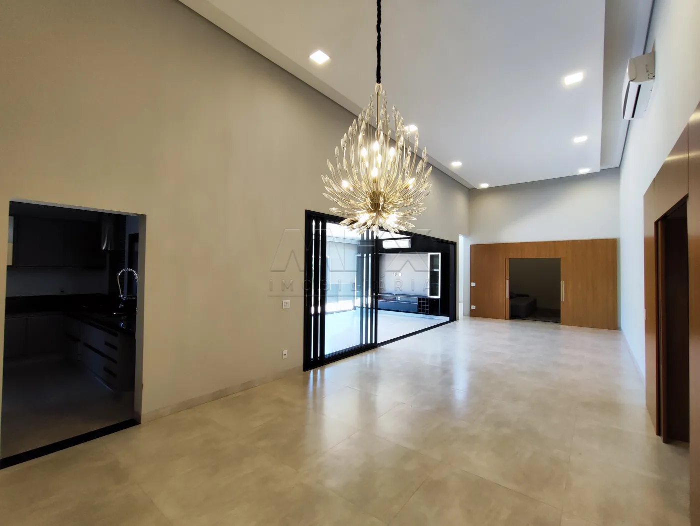 Alugar Casa / Condomínio em Bauru R$ 15.000,00 - Foto 2