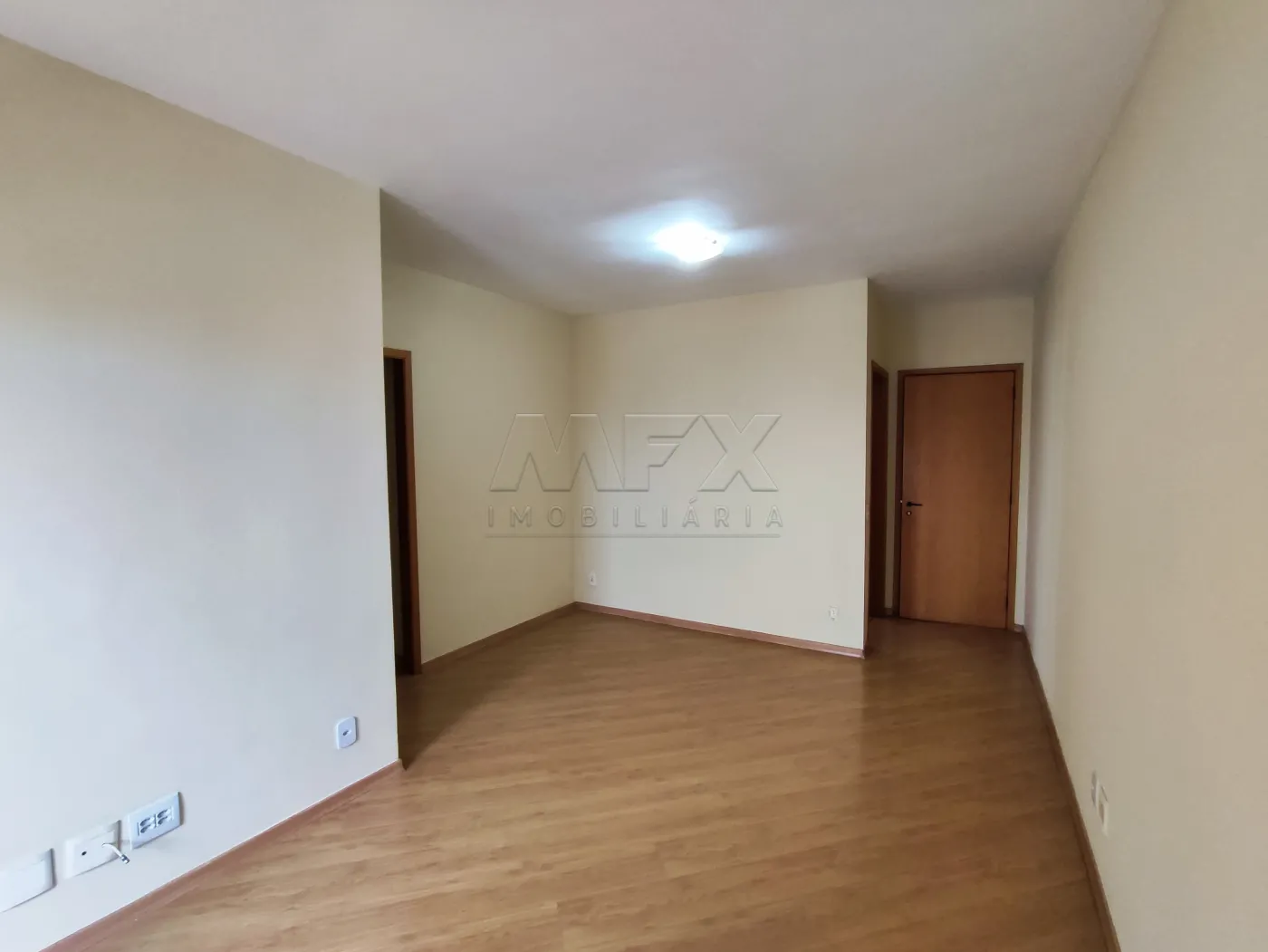 Alugar Apartamento / Padrão em Bauru R$ 2.200,00 - Foto 2