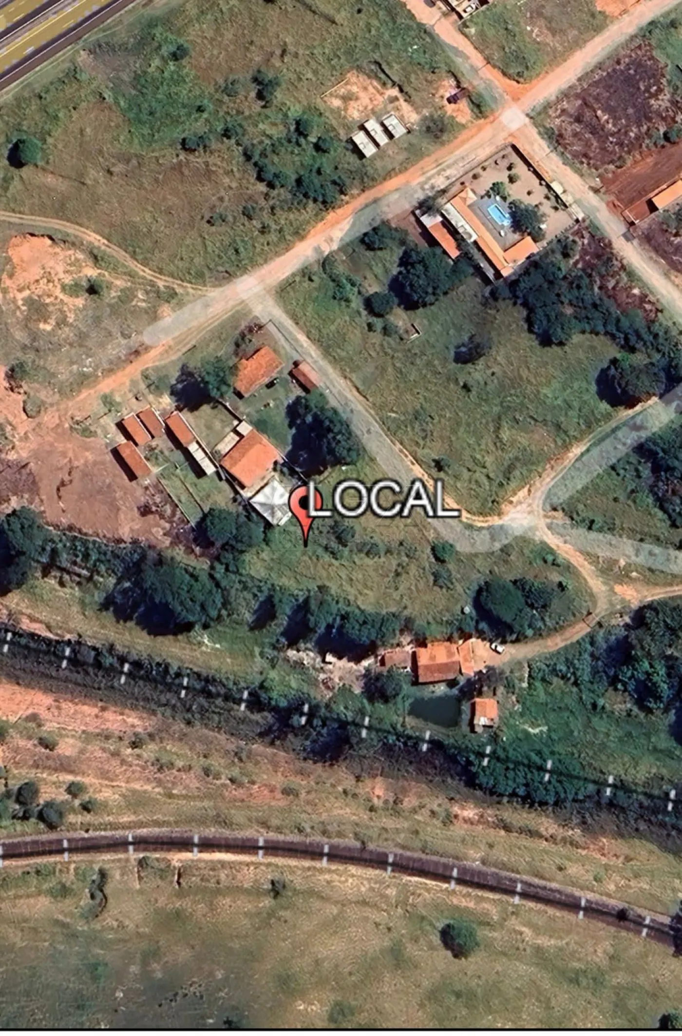 Comprar Terreno / Padrão em Bauru R$ 80.000,00 - Foto 1