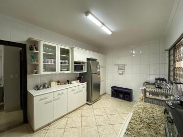 imagem 4 - Casa 3 quartos, 1 suíte, gourmet e garagem para 2 carros no no Jardim América em Bauru imagem 4 - Casa 3 quartos, 1 suíte, gourmet e garagem para 2 carros no no Jardim América em Bauru