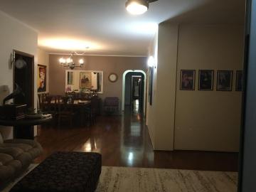 Apartamento no Edifício Diplomata