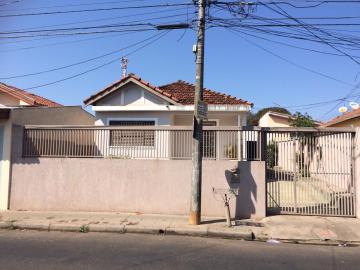 Alugar Casa / Padrão em Bauru. apenas R$ 450.000,00