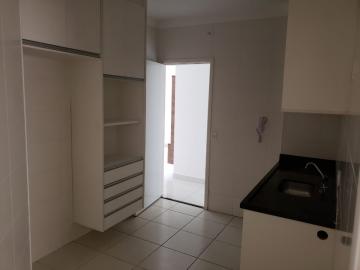 Apartamento no  Supremo Residencial