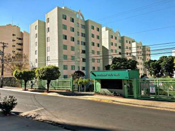 Alugar Apartamento / Padrão em Bauru. apenas R$ 270.000,00