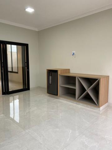 Casa a venda com 170m² no Residencial Morada do Sol em Piratininga SP.