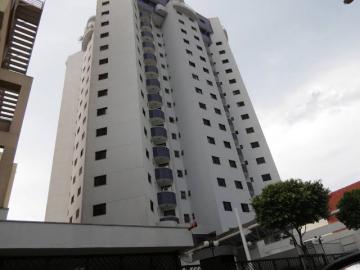 Alugar Apartamento / Padrão em Bauru. apenas R$ 389.000,00