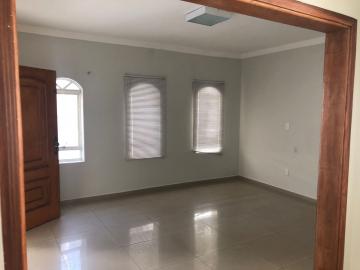 Alugar Casa / Padrão em Bauru. apenas R$ 370.000,00