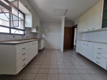 Alugar Apartamento / Cobertura em Bauru. apenas R$ 850.000,00