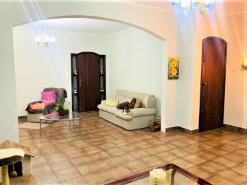 Alugar Casa / Padrão em Bauru. apenas R$ 780.000,00