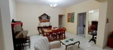 Casa na Araujo Leite