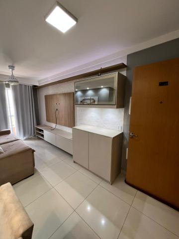 Alugar Apartamento / Padrão em Bauru. apenas R$ 2.000,00