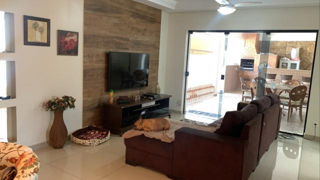 Alugar Casa / Condomínio em Bauru. apenas R$ 1.400.000,00