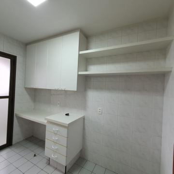 Apartamento 2 quartos sendo uma suíte climatizado no Andaluzia na Vila Aviação em Bauru SP