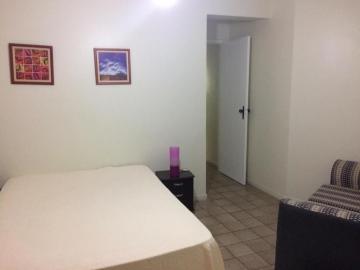 Lindo apartamento 3 quadras da praia!!