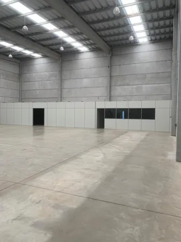 imagem 2 - Barracão com 550 metros quadrados, pé direito duplo, piso usinado, no Jardim Terra Branca em Bauru imagem 2 - Barracão com 550 metros quadrados, pé direito duplo, piso usinado, no Jardim Terra Branca em Bauru
