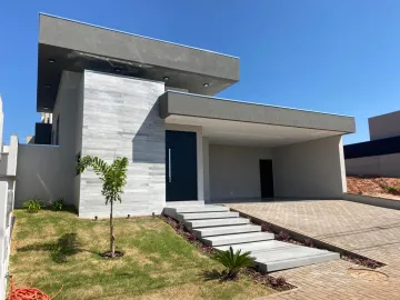 Belíssima casa no Tamboré - NOVA