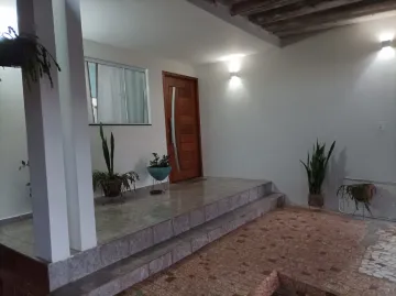 3 casas em terreno de 520 m2 - Jardim Coralina - próximo DER