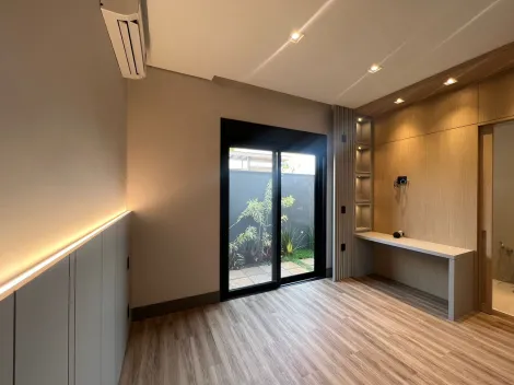 Casa com Quatro Suítes, Piscina, cozinha americana completa, toda automatizada