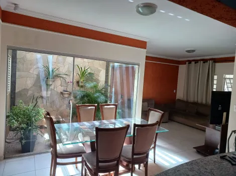 imagem 2 - Casa no Jardim Terra Branca imagem 2 - Casa no Jardim Terra Branca