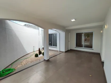 Alugar Casa / Padrão em Bauru. apenas R$ 2.900,00