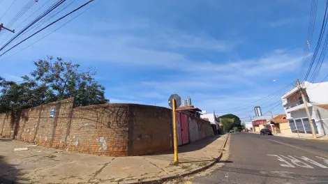 imagem 2 - Terreno no Jardim Aeroporto em Bauru em rua comercial imagem 2 - Terreno no Jardim Aeroporto em Bauru em rua comercial