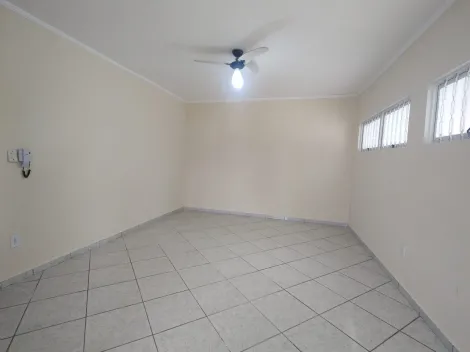 imagem 2 - Casa com quatro quartos sendo um suite, cinco vagas de garagem imagem 2 - Casa com quatro quartos sendo um suite, cinco vagas de garagem
