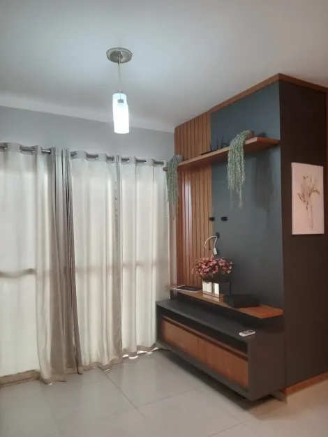 Alugar Apartamento / Padrão em Bauru. apenas R$ 455.000,00