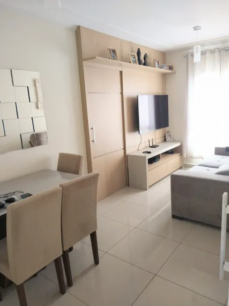 Alugar Apartamento / Padrão em Bauru. apenas R$ 270.000,00