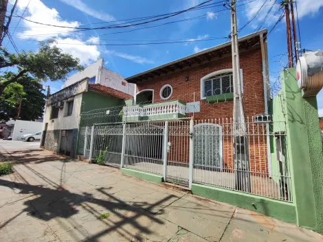 Casa comercial com excelente localização!!