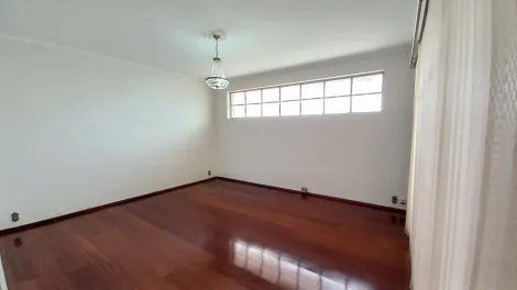 Alugar Casa / Padrão em Bauru. apenas R$ 950.000,00