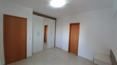Apartamento com 3 quartos sendo 1 suíte, 2 vagas de garagem, varanda e armários no Gurupi em Bauru SP na Vila Aviação